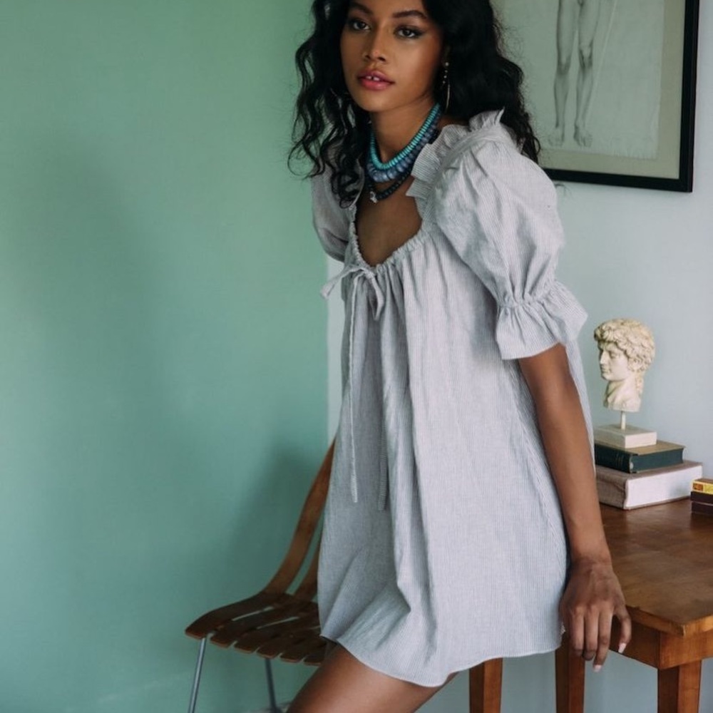 ISO: Stone cold fox baby dress size 1 or size 0